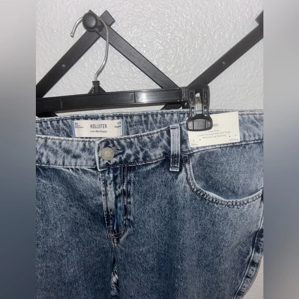 Hollister Low Rise Baggy Jeans 16R Acid Wash Wide Leg Y2K Skater Trend NWT - Picture 3 of 5